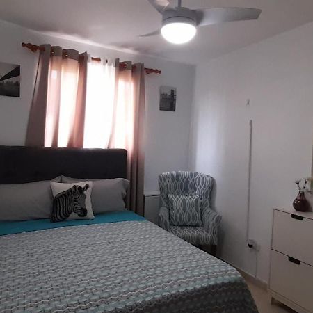 شقة Residencial Palmas De Gurabo سانتياغو دي لوس كاباليروس المظهر الخارجي الصورة